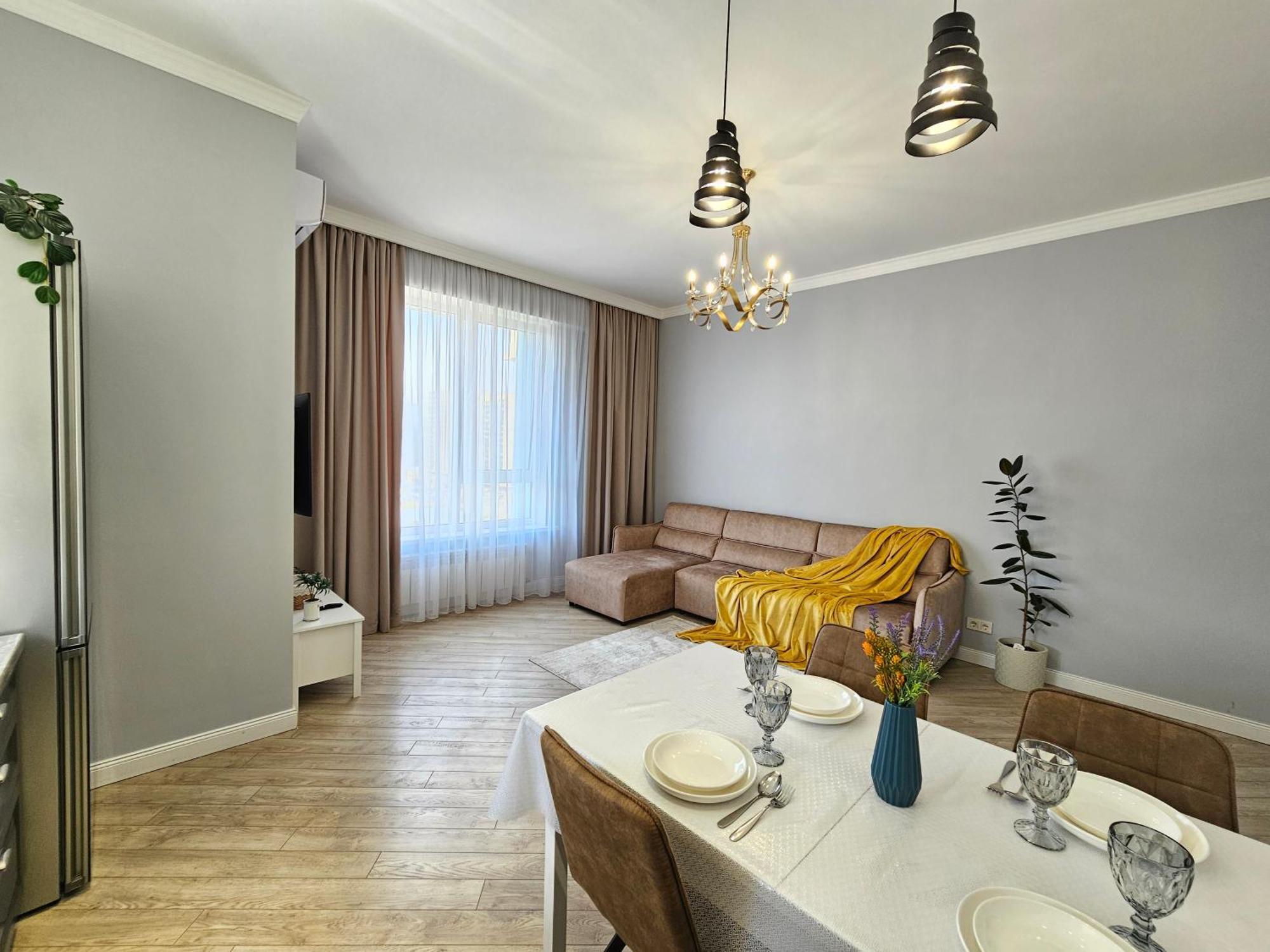3 Room Gagarin Park Residential Complex Near Mega Shopping Mall Almaty Esterno foto